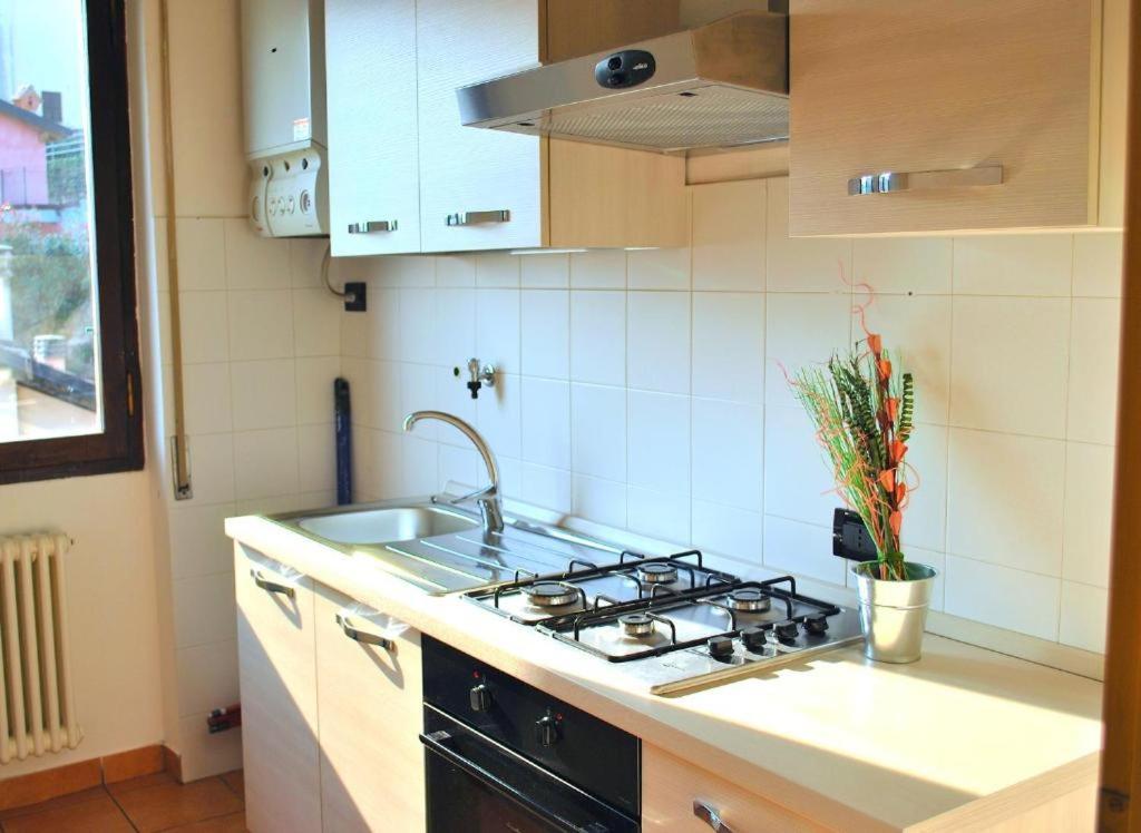 Belvedere - Apartment With Balcony Lake View Sala Comacina Buitenkant foto